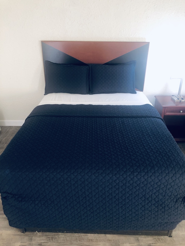 Business Single Room photo 3