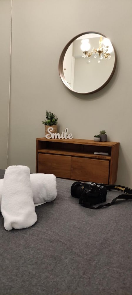 Design Apartment (Separate Apartment  50m from the hotel) photo 2
