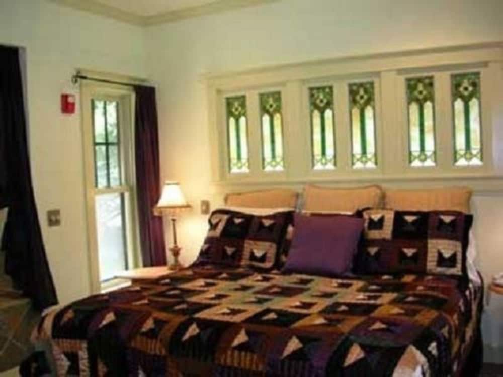 Suite, Private Bathroom (Pool House Suite 2)