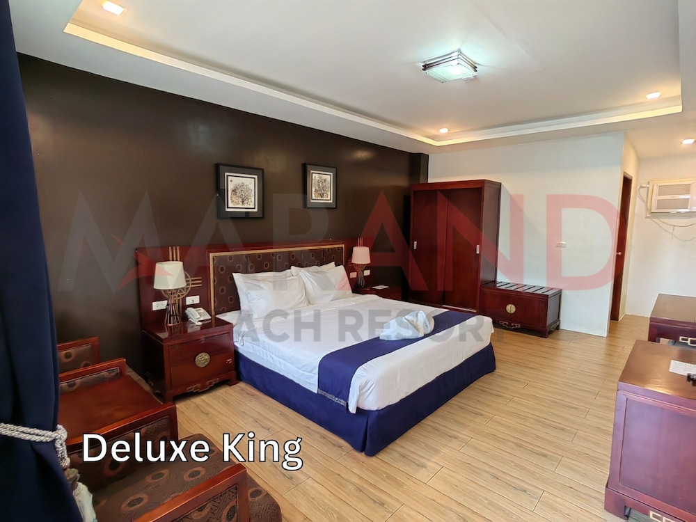 Deluxe King Room