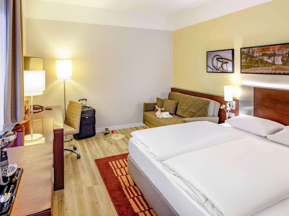 Standard Room, 1 Double Bed with Sofa bed - Photo 1