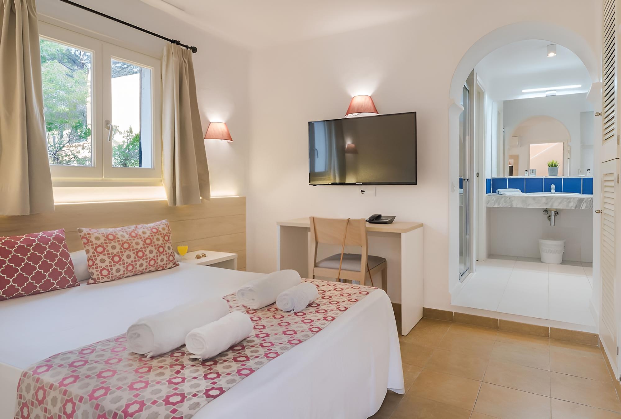 Superior Double Room photo 1