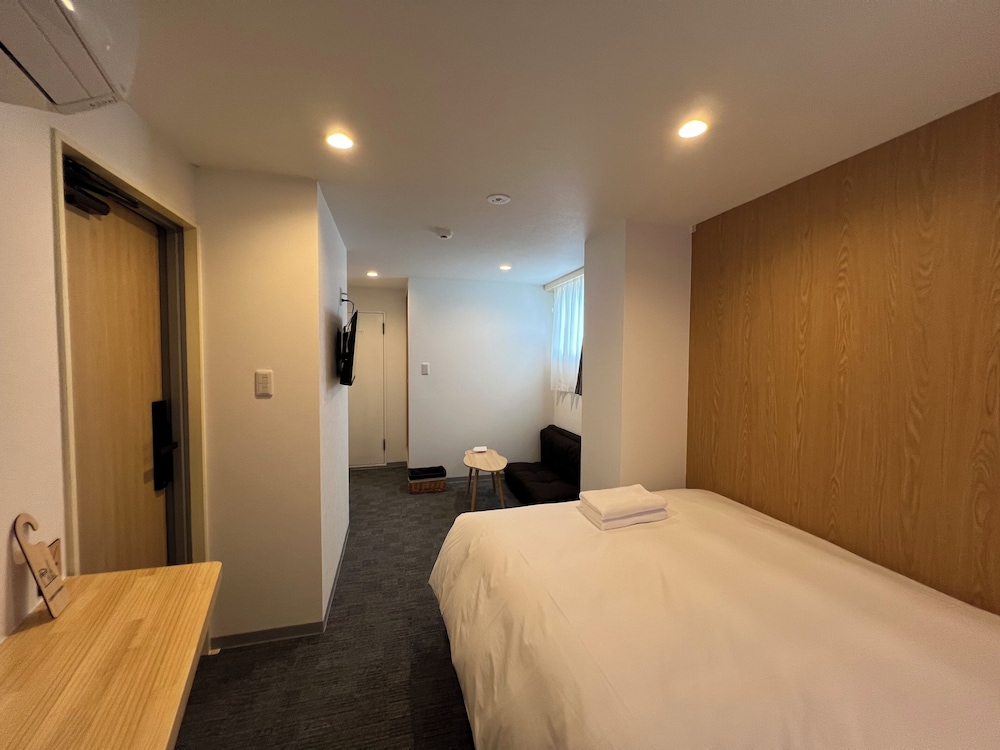 Superior Double Room, Non Smoking, City View photo 3