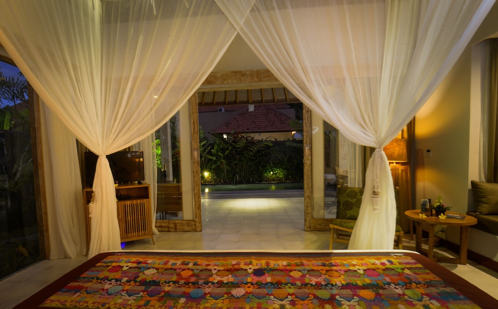 Villa, 1 Bedroom, Private Pool (with Free Benefit) photo 2
