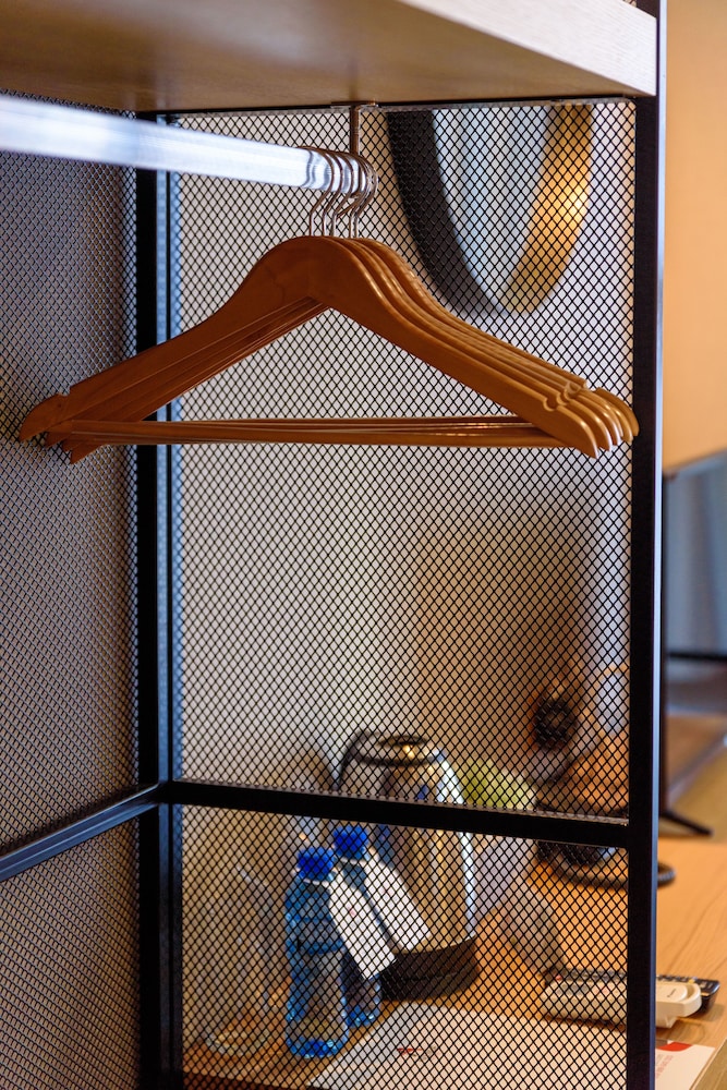 Deluxe Double or Twin Room - Photo 7
