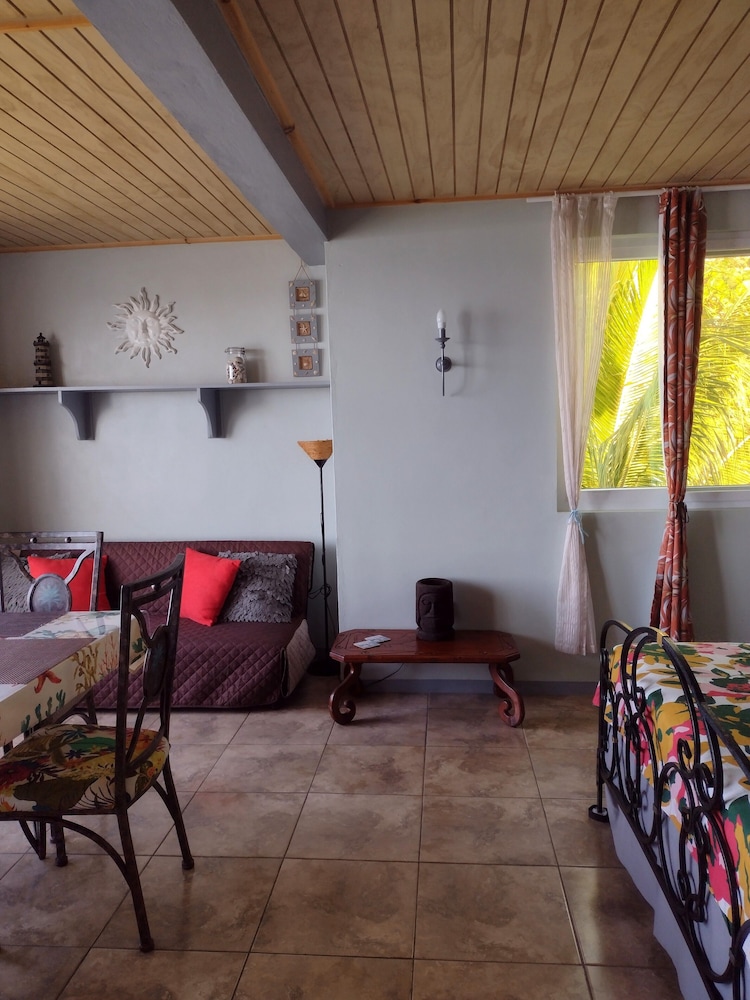 Comfort Suite, 1 Bedroom, Ocean View photo 3