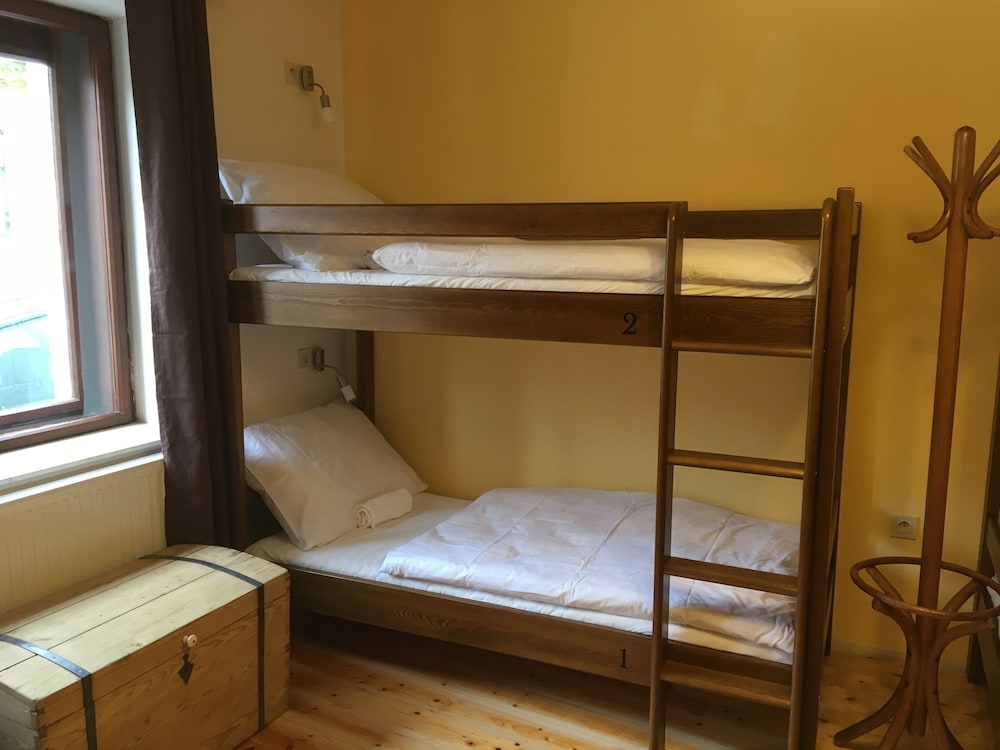 Classic Shared Dormitory (1bed in 4bed Mixed Dormitory) photo 3