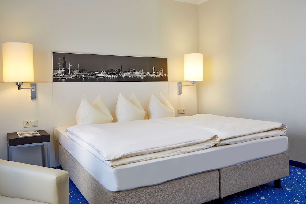 Standard Twin Room - Photo 5