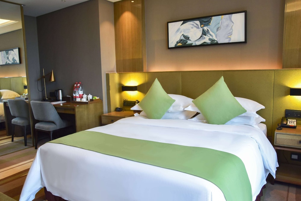 Superior Room, 1 King Bed, Non Smoking