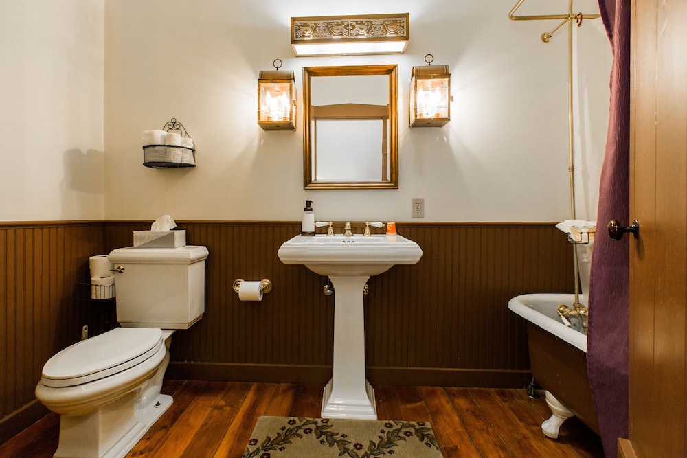Deluxe Room, Private Bathroom photo 2