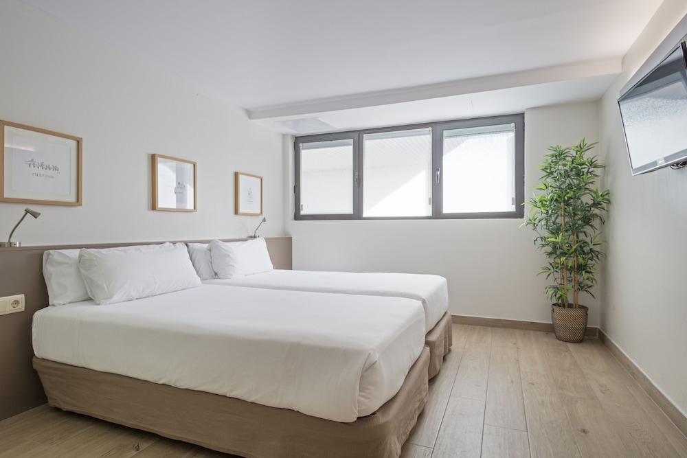 Habitación Triple Básica