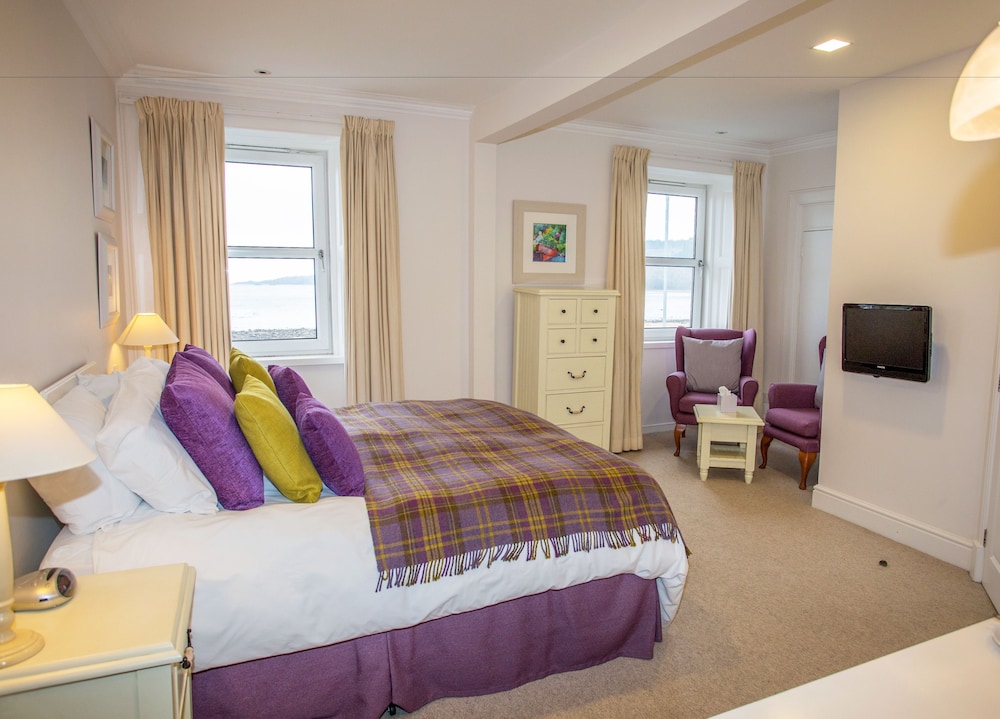 Superior Double or Twin Room photo 2