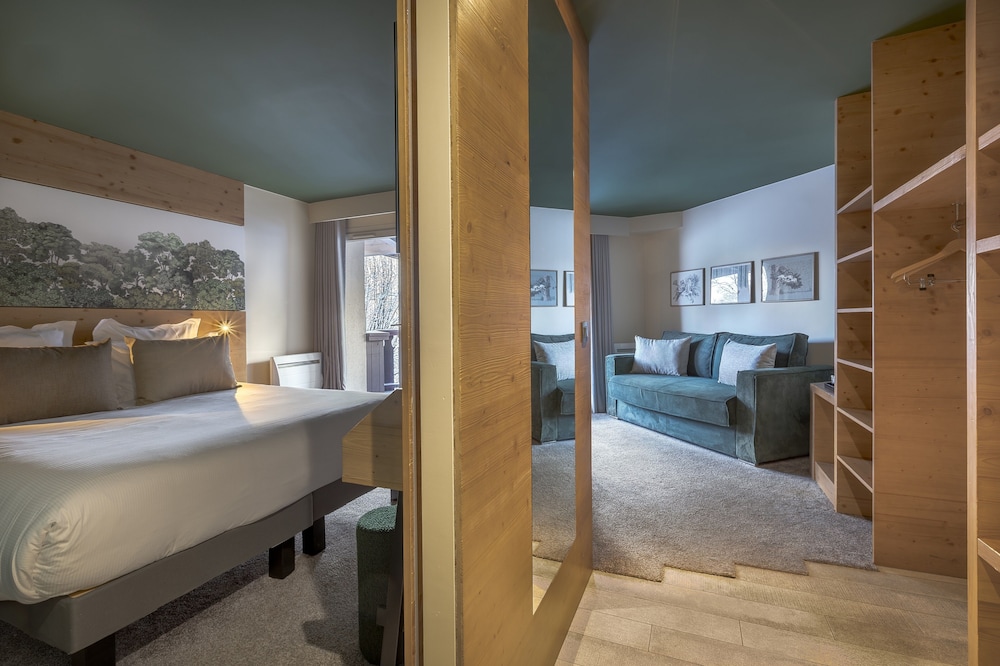Superior Quadruple Room - Photo 3