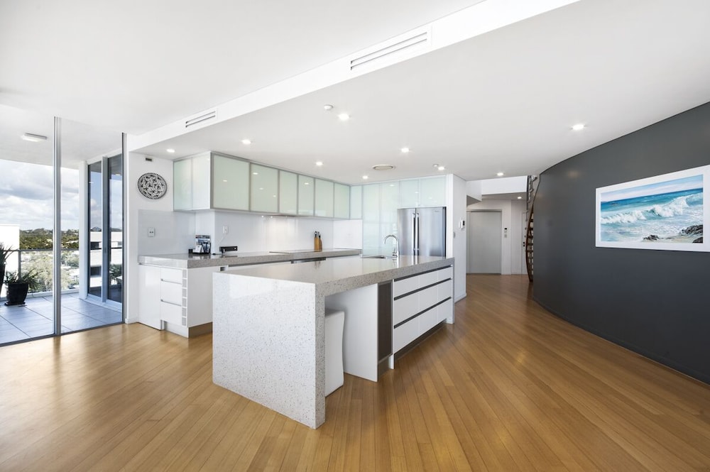 Executive Apartment, 3 Bedrooms, Ocean View photo 2