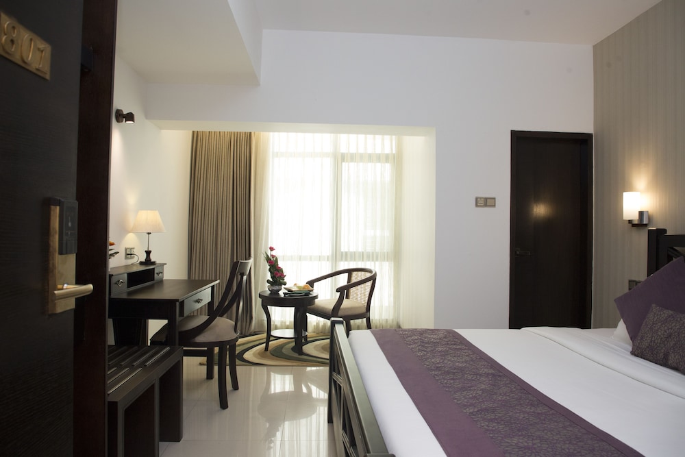 Deluxe Room - Photo 1