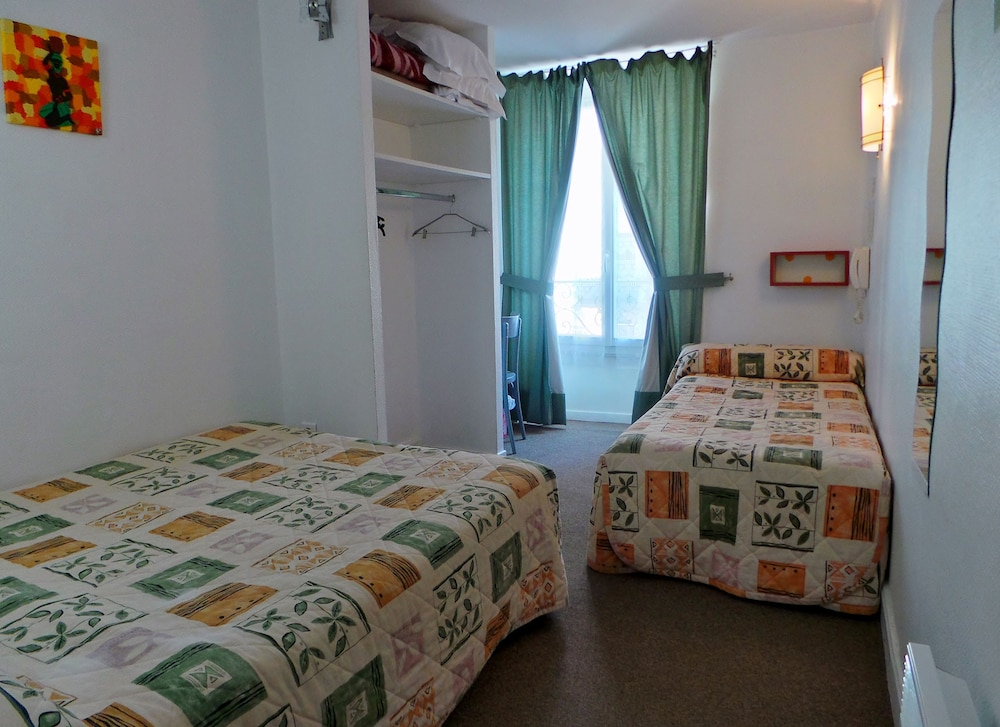 Triple Room photo 2