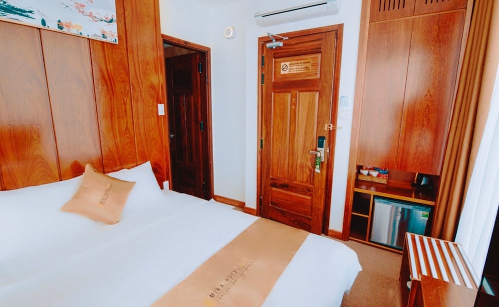 Standard Double Room - Photo 7