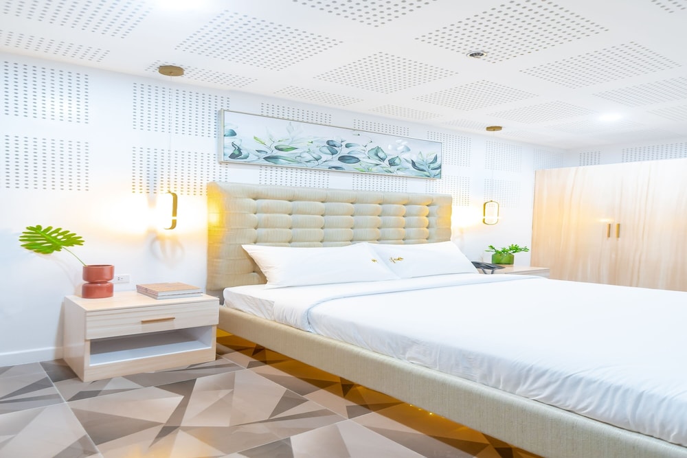 Standard Room - Photo 2