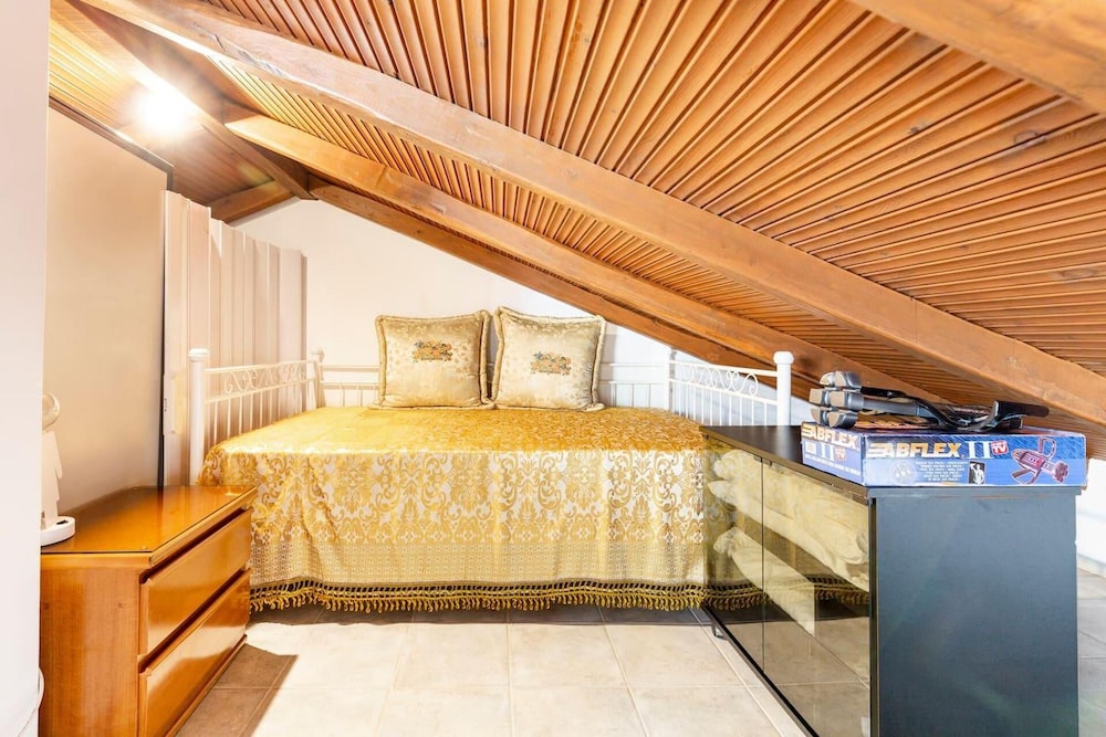 Villa photo 1