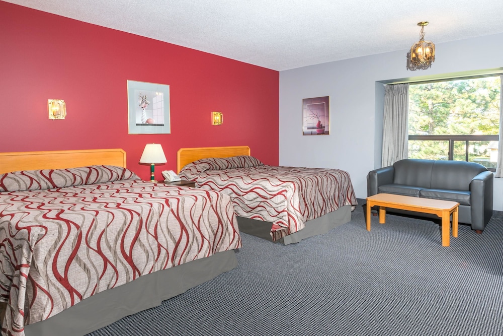 Studio Suite, 2 Double Beds, Non Smoking - Photo 1