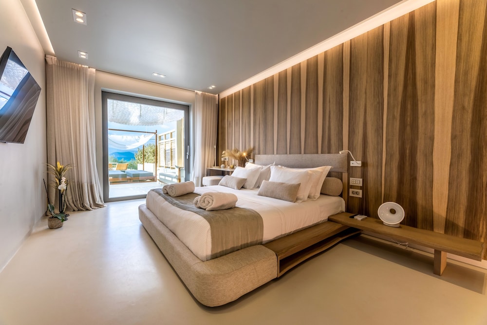 Luxury Studio Suite