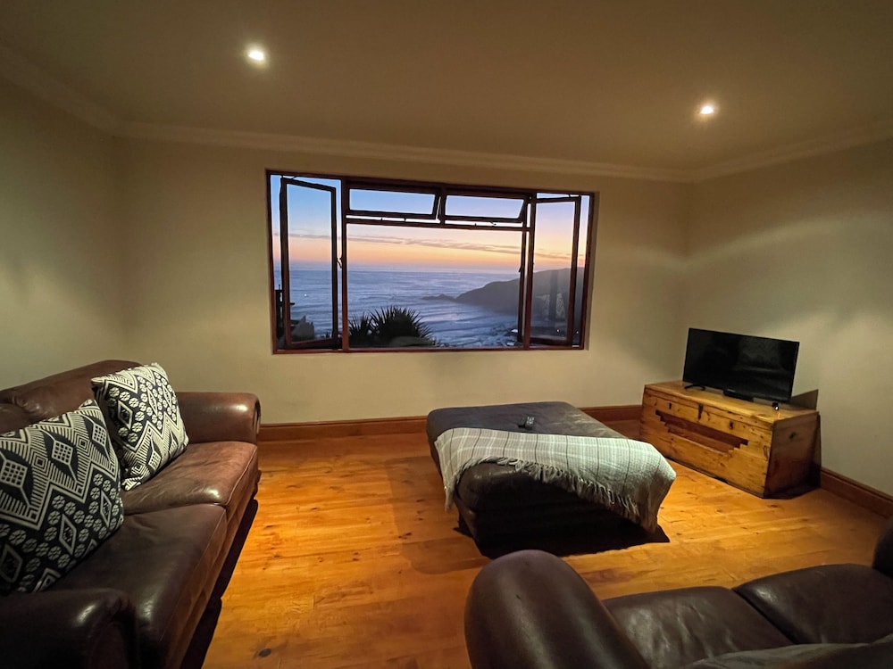 OV4. Ocean View 4 photo 1