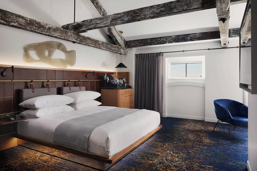 Room, 1 King Bed