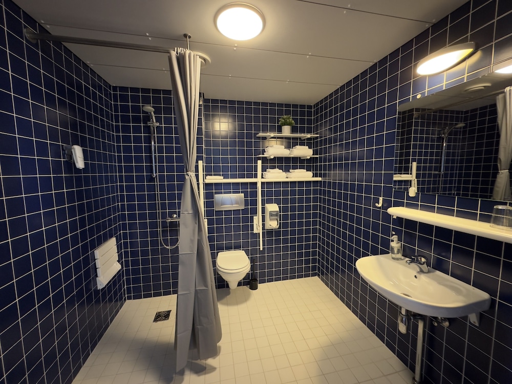 Classic Quadruple Room - Photo 3