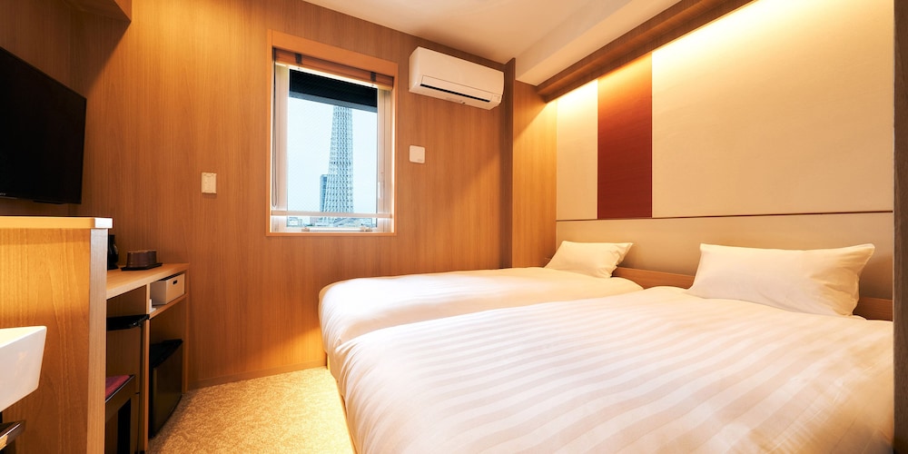 Twin Room, Separated Bath and Toilet, Non Smoking photo 1
