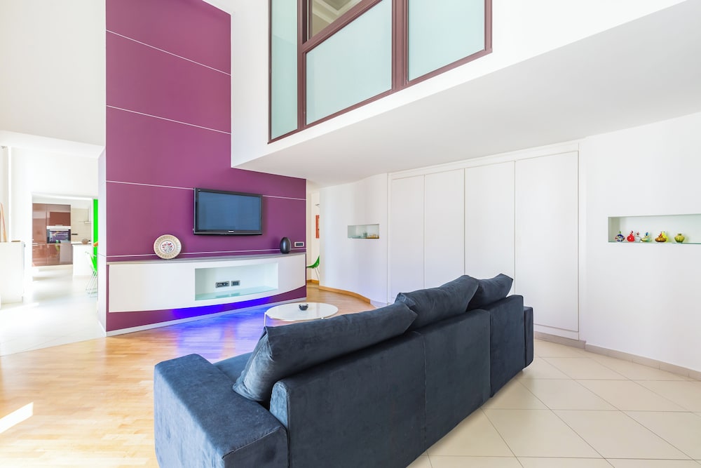 Apartment (2 Bedrooms)