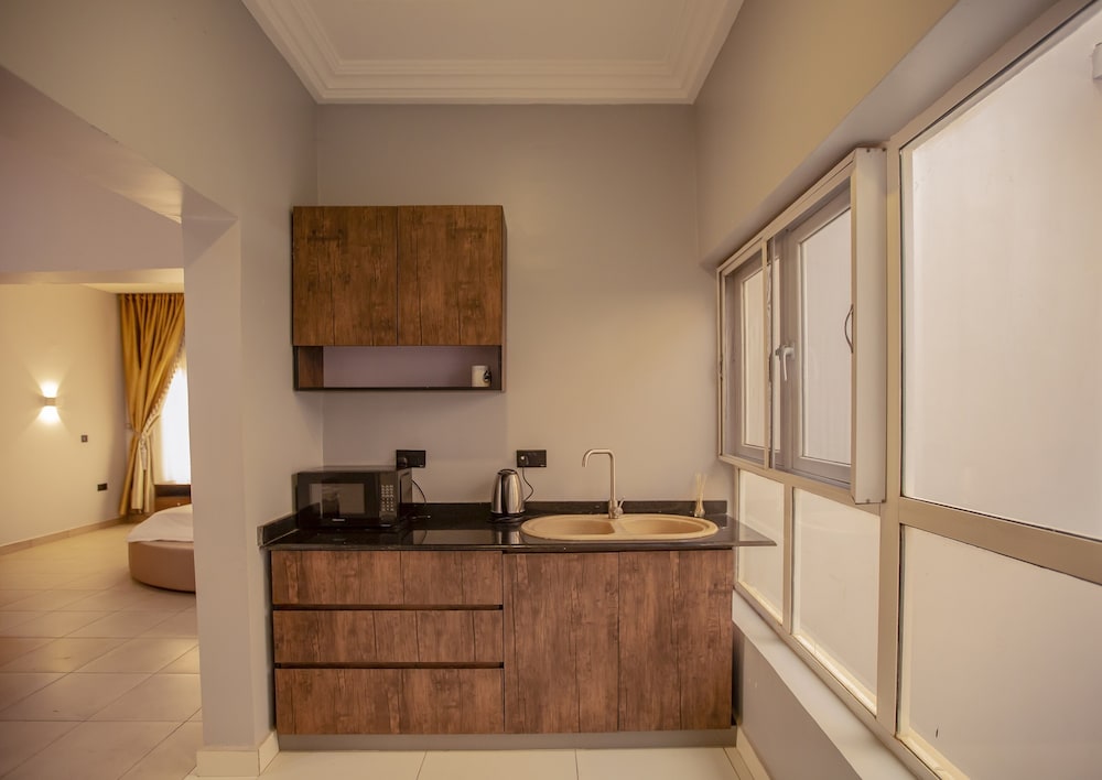 Royal Suite - Photo 5