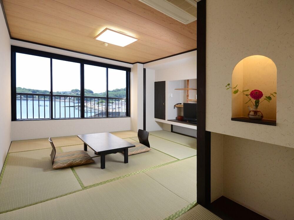Japanese Room photo 2