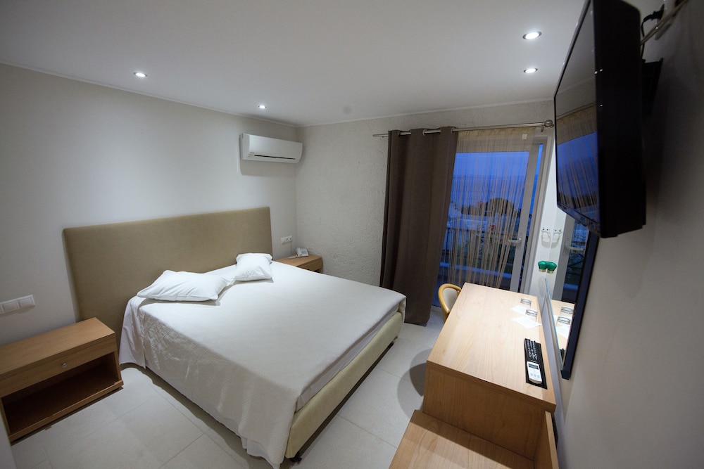 Superior Double Room, Sea View photo 1