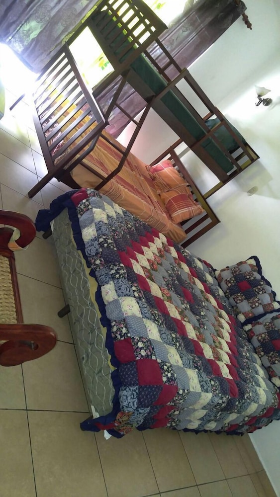 Family House, 3 Bedrooms, Non Smoking photo 2