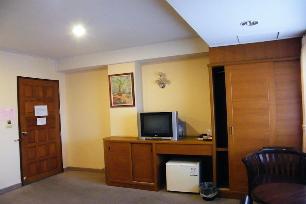 Standard Room photo 2