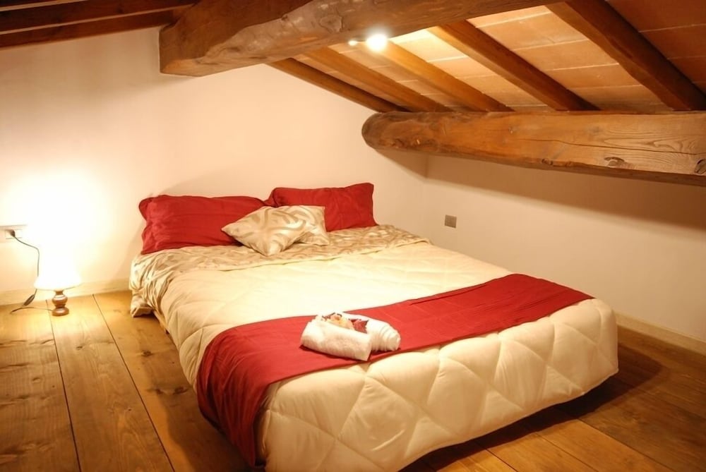 Superior Apartment, 3 Bedrooms (Borgo alla Collina) photo 2