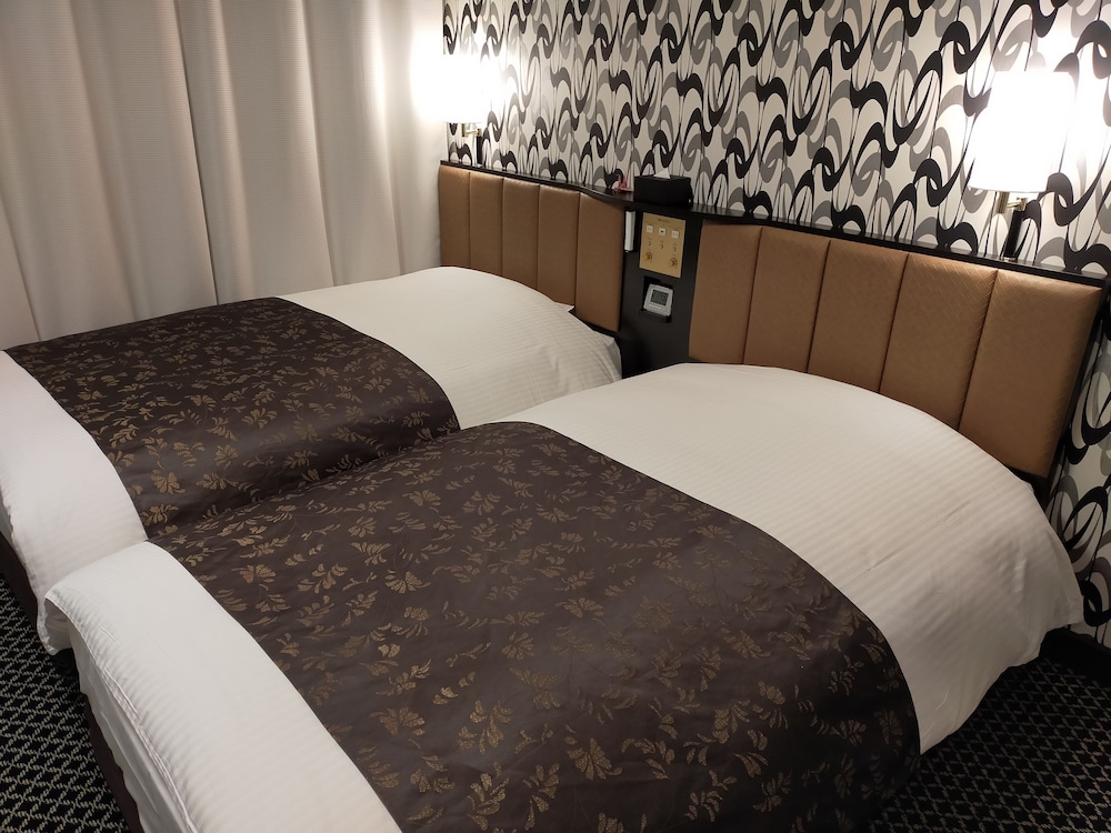 Standard Twin Room, 2 Bedrooms, Non Smoking - Photo 1