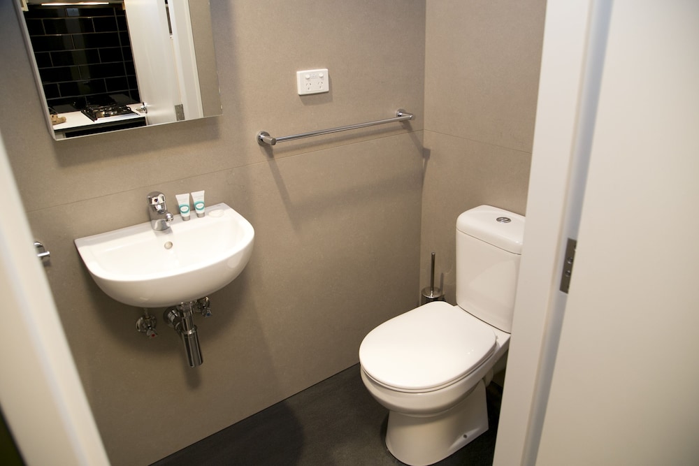 Studio Apartment photo 2
