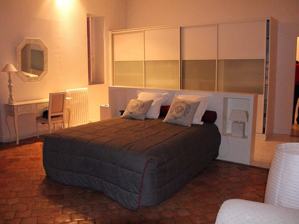 Comfort Room