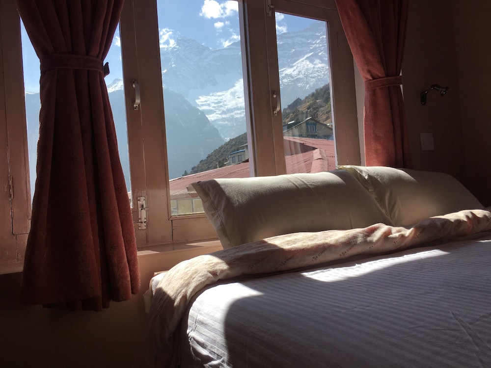 Deluxe Double or Twin Room, Mountain View, Mountainside photo 3