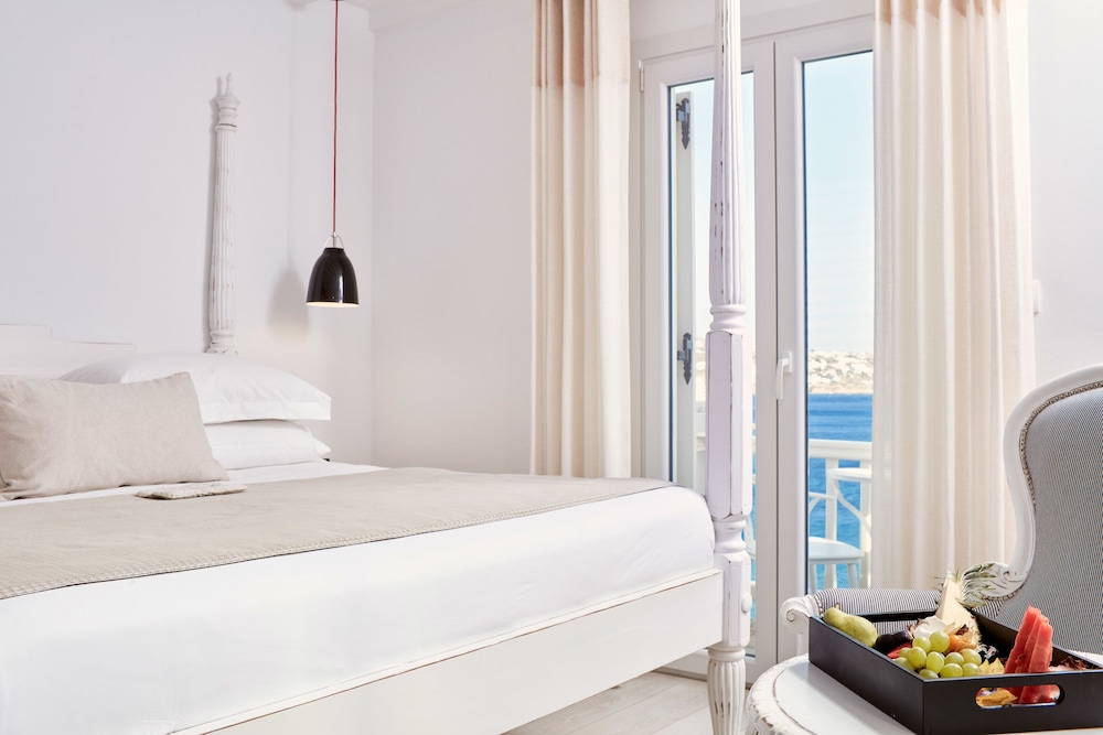 Honeymoon Suite, Hot Tub, Sea View (Outdoor) - Photo 15