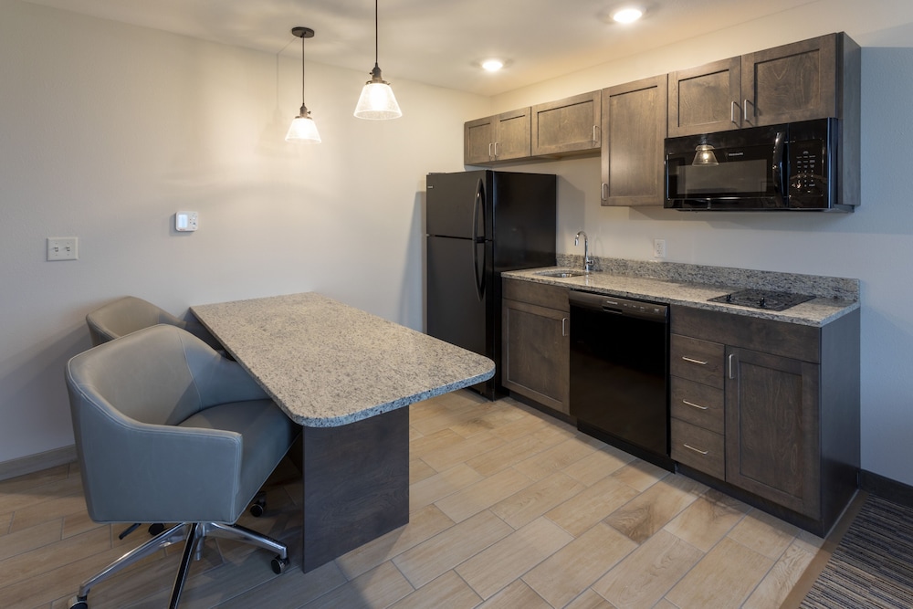 Room, Multiple Beds, Accessible (Accessible Double Queen Suite) photo 1