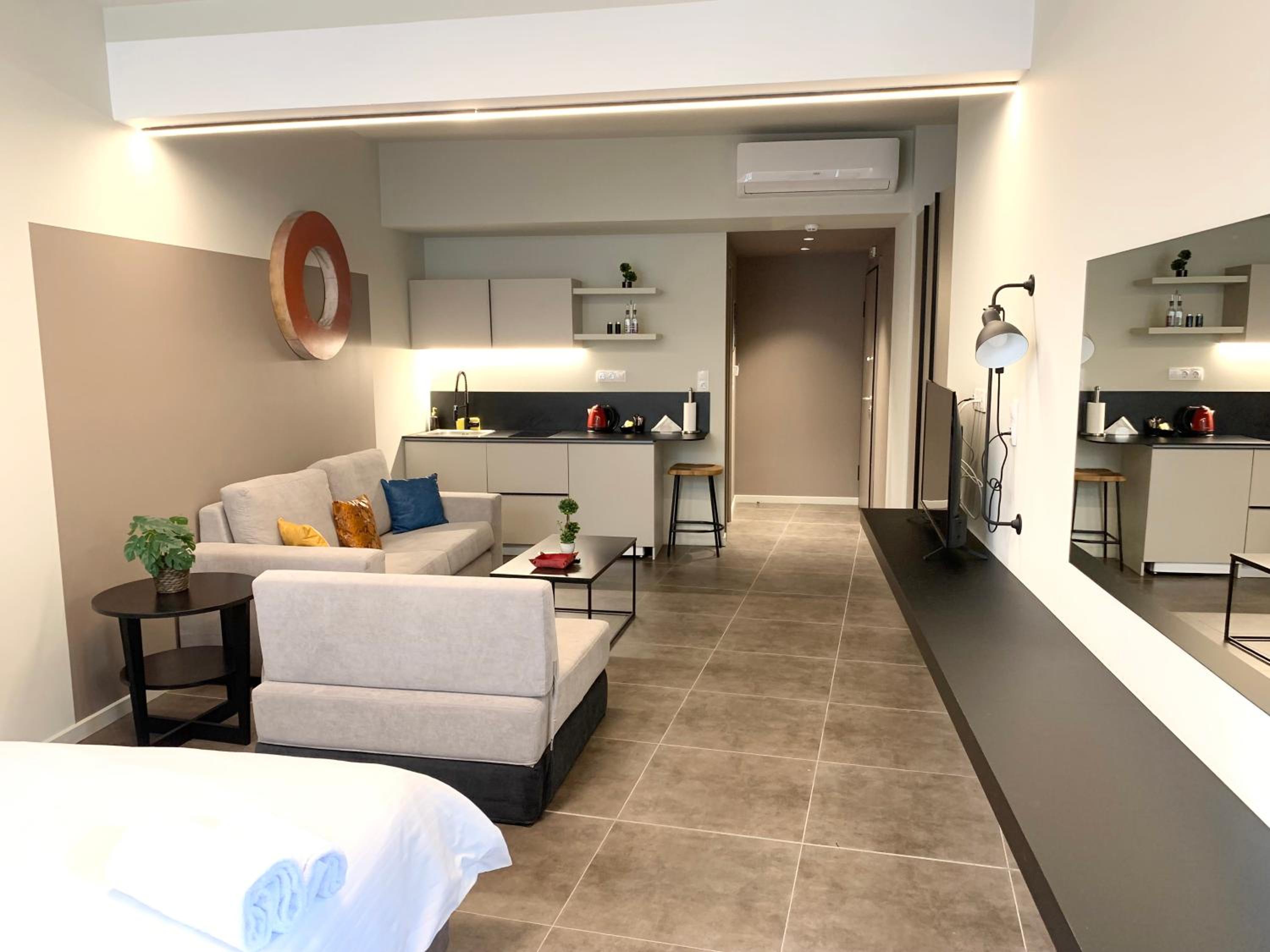 Deluxe Suite photo 1