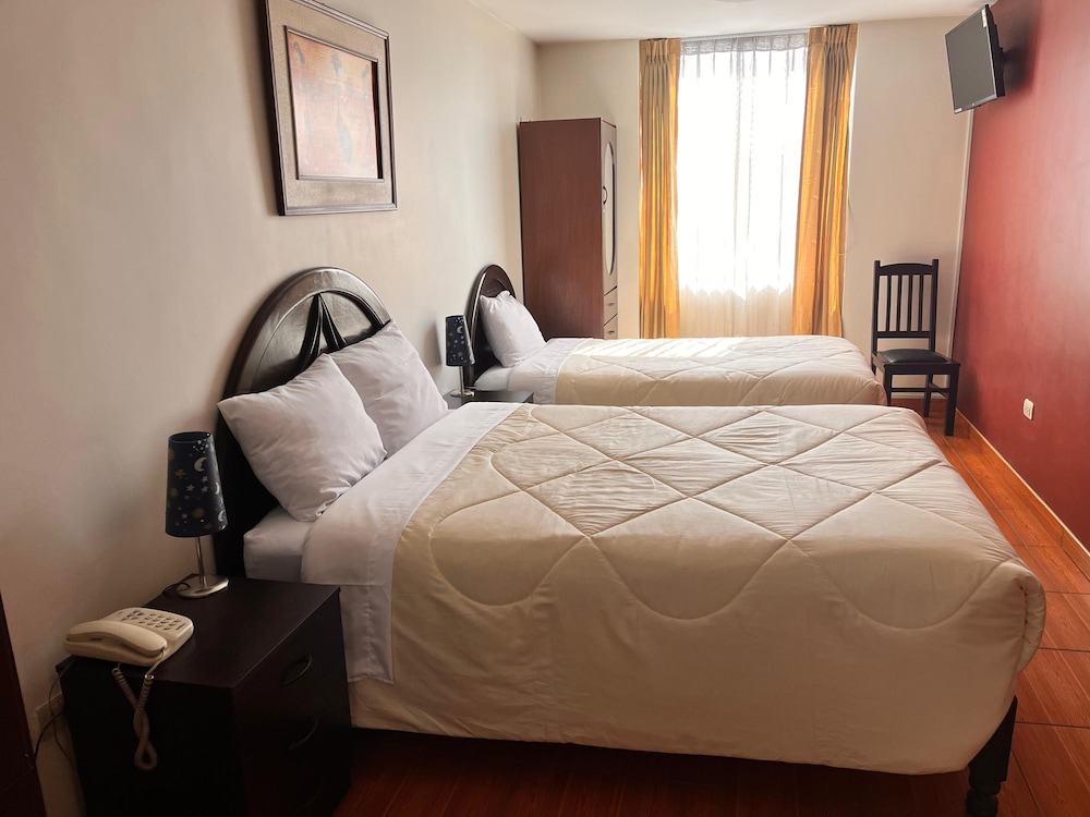 Classic Twin Room