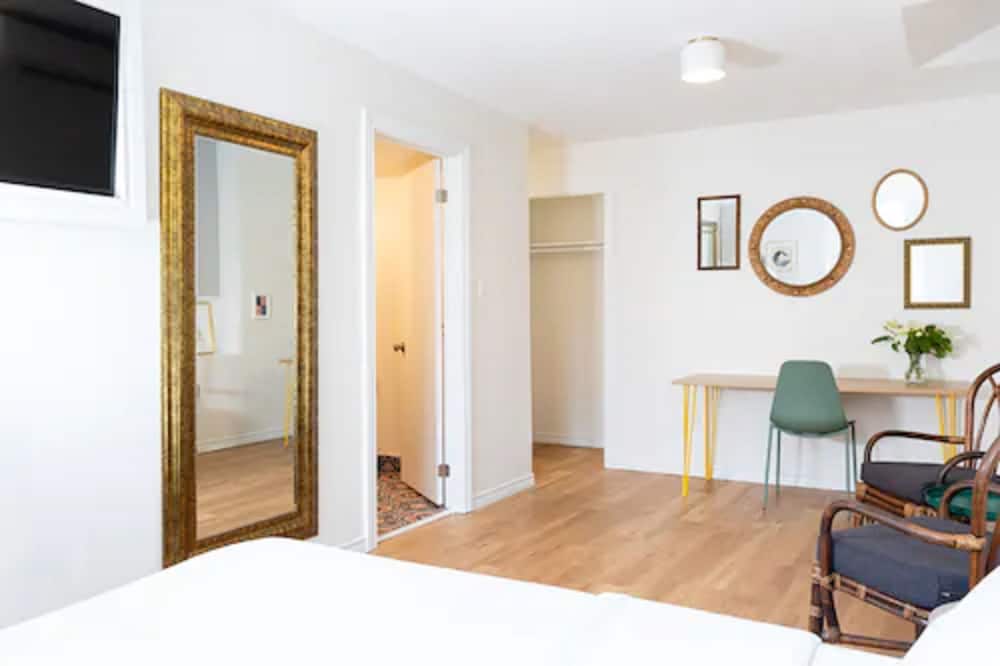 Premium Room - Photo 1