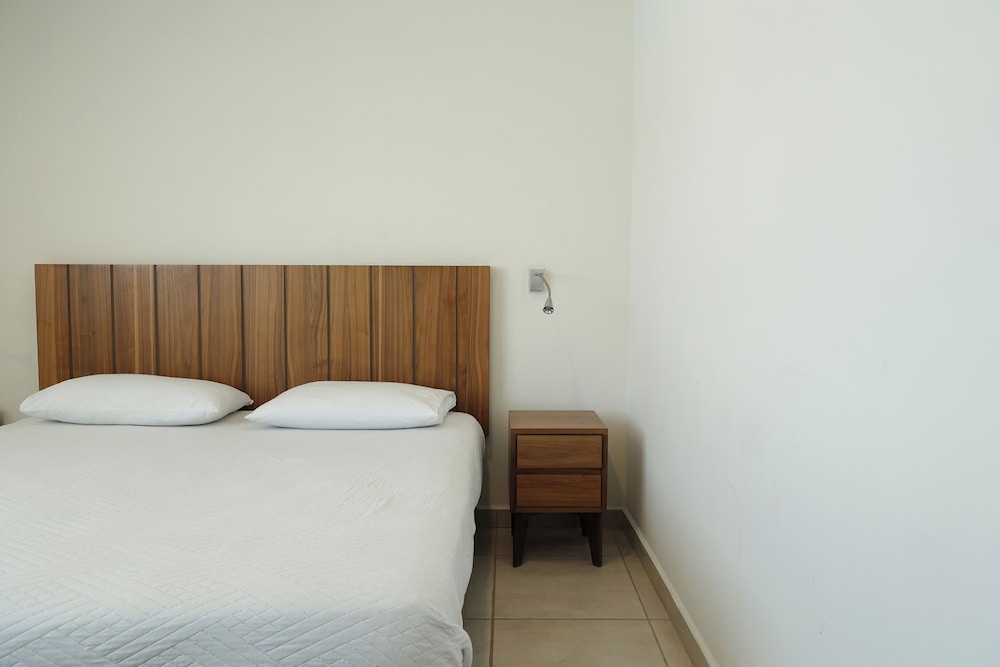 Basic Suite, 2 Bedrooms photo 3