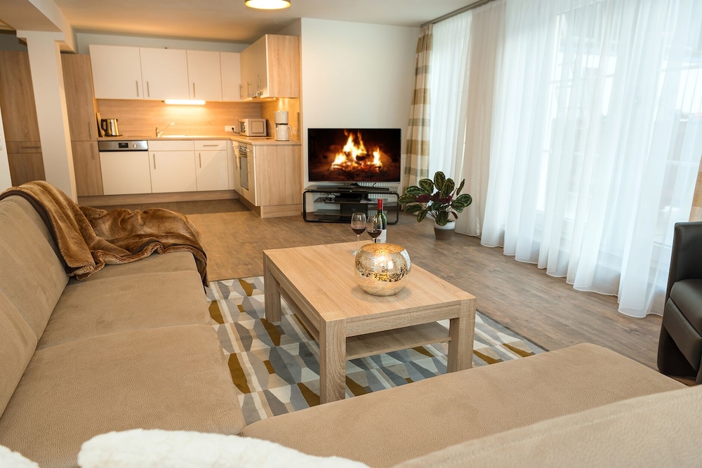 Superior Apartment photo 2