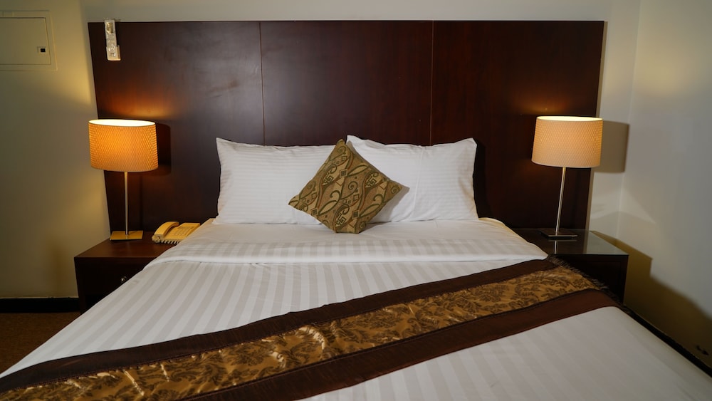 Executive Suite photo 3