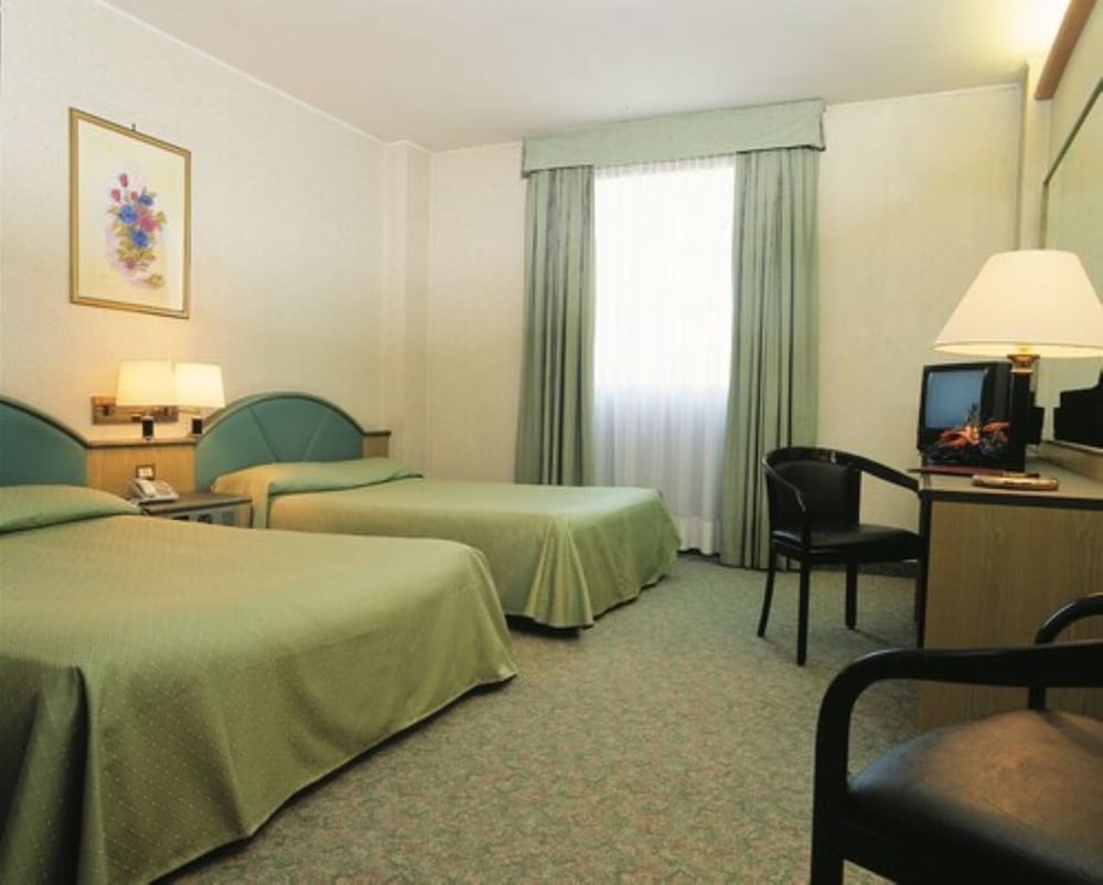 Economy Quadruple Room