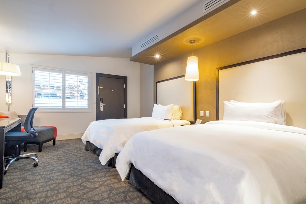 Executive Room, 2 Double Beds - Photo 1